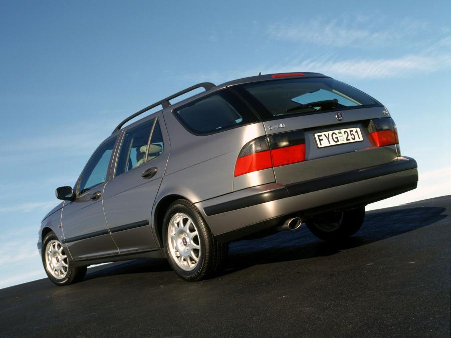  Saab 9-5 Wagon 1998 года  (фото 11 из 35)